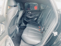 2021 BMW 2 Siri 218i m-sport CKD 33k km Waranti Perkhidmatan Penuh 2026
