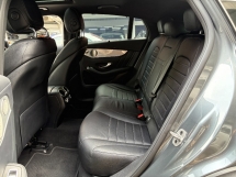 2021 梅赛德斯-奔驰 GLC 级 300 2.0 (一个) AMG 轿跑车 CKD REG 2022 FSR UW2026
