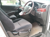 2011 丰田ALPHARD 2.4 S 规格 制造年份 2011 2 电源门 7 座椅环绕摄像机 (( 1 一年保修 )) 2016