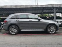 2021 梅赛德斯 - 奔驰GLC GLC200 AMG 2021 新的改头换面完成了45,000公里，只有全方位服务NZ Wheels保修 10.2025