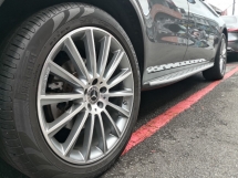 2021 梅赛德斯 - 奔驰GLC GLC200 AMG 2021 新的改头换面完成了45,000公里，只有全方位服务NZ Wheels保修 10.2025