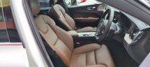 2018 沃尔沃 XC60 T8 2.0cc (CKD) (8 年电池寿命) 地理信息系统 2018