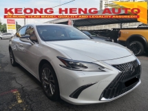 2023 LEXUS ES250 ES250 LUXURY High Spec YEAR MADE 2023 Done 22000 km Only Full Service Lexus Sg Besi Warranty 2028