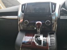 2015 TOYOTA VELLFIRE 2.5 AGH30升级2020年新改款 2015 符合 Modelister 车身套件规格 (( 2 年度保修 )) 