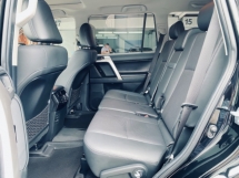 2021 TOYOTA PRADO 2.8 TX-L DIESEL Berdaftar 2024 Sunroof 7Seater 