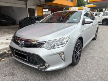 2015 TOYOTA CAMRY 2.5 Kerusi Kulit BSM Facelift Hibrid F/Waranti