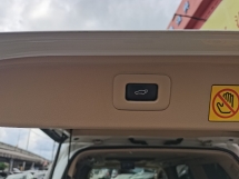 2013 Toyota Vellfire Toyota Vellfire 3.5cc V6 (一个)翻新