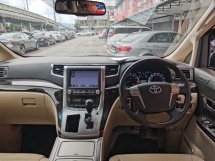 2013 Toyota Vellfire Toyota Vellfire 3.5cc V6 (一个)翻新