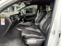 2017 Porsche Macan CBU Chrono Keyless Push Start Camera Power Boot