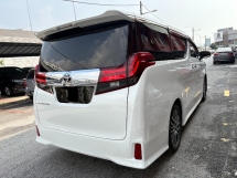 2017 TOYOTA ALPHARD 2.5 SC Facelift Reg 2020 Pilot Seat 360 Kamera 