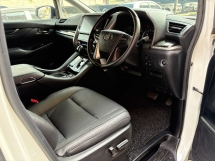 2017 TOYOTA ALPHARD 2.5 SC Facelift Reg 2020 Pilot Seat 360 Kamera 
