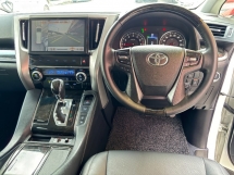 2017 TOYOTA ALPHARD 2.5 SC Facelift Reg 2020 Pilot Seat 360 Kamera 