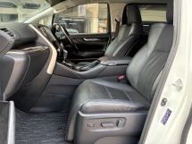 2017 TOYOTA ALPHARD 2.5 SC Facelift Reg 2020 Pilot Seat 360 Kamera 