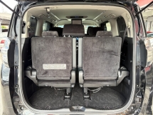 2015 TOYOTA VELLFIRE 2.4 ZG版Facelift Reg 2018 飞行员座椅P/靴子