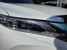 2018 TOYOTA HARRIER 2.0 VVTi Made 2018 Power Boot Keyless Push Start 360 Cams Pre Crash Lane Assist ((2 Yr Wrnty))