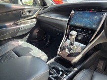 2018 TOYOTA HARRIER 2.0 VVTi Made 2018 Power Boot Keyless Push Start 360 Cams Pre Crash Lane Assist ((2 Yr Wrnty))