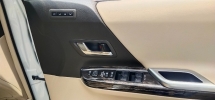 2013 丰田Vellfire 3.5cc V6型号 (一个) REG 2014, 105K KM 2 年保修