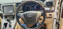 2013 丰田Vellfire 3.5cc V6型号 (一个) REG 2014, 105K KM 2 年保修