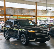 2022 TOYOTA LAND CRUISER DIESEL 3.3T FULL MODELLISTA KIT JBL BSM UNREGISTER