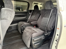 2021 TOYOTA ALPHARD 2.5 S Berdaftar 2024 Facelift 7Seater 2Power Door