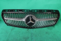 MERCEDES W176 FRONT GRILLE Performance Part 