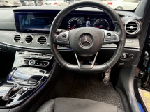 2017 MERCEDES-BENZ E-CLASS E200 2.0 (A) CBU Berdaftar 2019 AMG 5A kereta 14k km