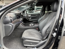 2017 MERCEDES-BENZ E-CLASS E200 2.0 (A) CBU Berdaftar 2019 AMG 5A kereta 14k km