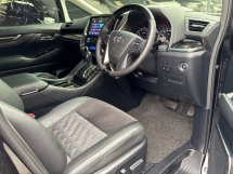 2015 丰田ALPHARD 2.5 注册 2018 改款飞行员座椅免费保修