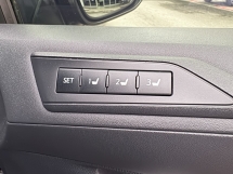 2015 丰田ALPHARD 2.5 注册 2018 改款飞行员座椅免费保修