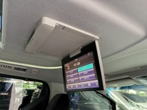 2015 丰田ALPHARD 2.5 注册 2018 改款飞行员座椅免费保修