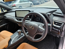 2023 Lexus UX 200 2.0Model mewah CC (CBU) (UW04/2028) REG 2023