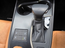 2023 Lexus UX 200 2.0Model mewah CC (CBU) (UW04/2028) REG 2023