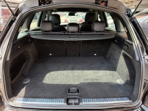 2015 MERCEDES-BENZ GLC 250 2.0 (A) AMG CBU Berdaftar 2016 Percuma Waranti 2 Tahun