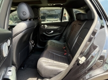2015 MERCEDES-BENZ GLC 250 2.0 (A) AMG CBU Berdaftar 2016 Percuma Waranti 2 Tahun