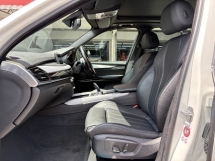 2017 BMW X5 40e M-Sport CKD  Full Service Record Free Warranty