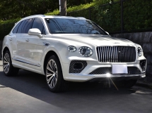 2022 BENTLEY BENTAYGA AZURE EWB V8 WITH REAR ENTERTAINMENT 