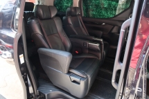 TOYOTA ALPHARD VELLFIRE AGH PILOT SEAT CONSOLE BOX Performance Part 
