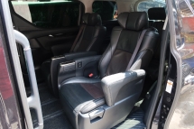 TOYOTA ALPHARD VELLFIRE AGH PILOT SEAT CONSOLE BOX Performance Part 