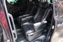 TOYOTA ALPHARD VELLFIRE AGH PILOT SEAT CONSOLE BOX Performance Part 