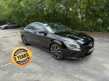 2015 MERCEDES-BENZ CLA 200 Coupe Sports Sedan