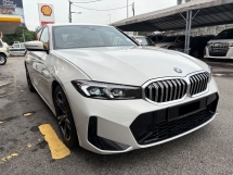 2024 BMW 3 Siri 330i M-Sport CKD Facelift 2k km di bawah jaminan 29