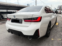 2024 BMW 3 Siri 330i M-Sport CKD Facelift 2k km di bawah jaminan 29