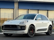 2022 PORSCHE MACAN GTS RED HIGH SPEC GRADE 5A