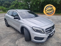 2016 MERCEDES-BENZ GLA 250 2.0 AMG Sports Turbo Import Baru dari Mercedes