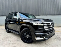 2023 TOYOTA LAND CRUISER 3.5 ZX (A) 7 SEAT REAR TV BLACK INTERIOR 5A UNREG