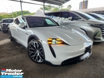 2022 PORSCHE TAYCAN 4 Cross Turismo (5 Year Warranty) (No Extra Charges) Performance Battery Plus Passenger Display