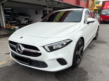 2023 MERCEDES-BENZ A-CLASS A200 1.3 CKD 20k km Rekod Perkhidmatan Penuh UW 2027
