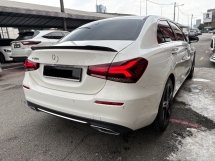 2023 MERCEDES-BENZ A-CLASS A200 1.3 CKD 20k km Rekod Perkhidmatan Penuh UW 2027