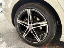 2023 MERCEDES-BENZ A-CLASS A200 1.3 CKD 20k km Rekod Perkhidmatan Penuh UW 2027