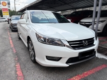2013 HONDA ACCORD 2.0 VTI-L相机皮革座椅钥匙免费保修